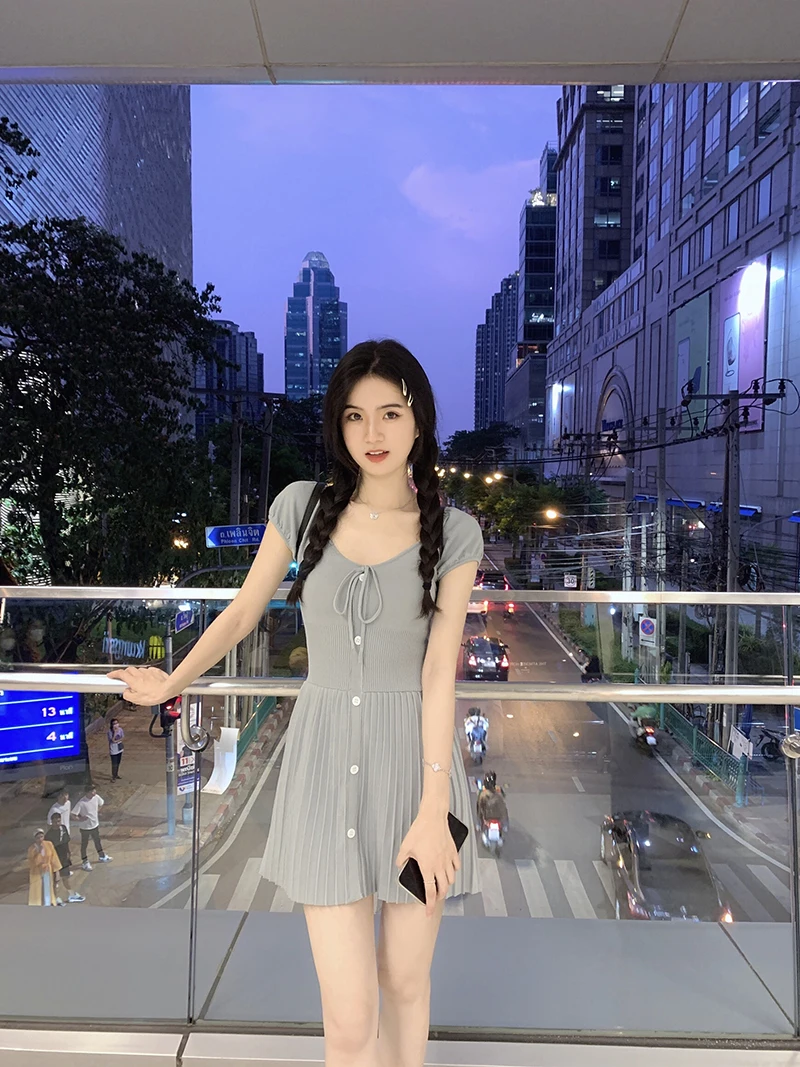 Sexy Knitted Dresses for Women V-neck A-Line Pleated Mini Dress Korean Fashion Solid Autumn Knitting One Piece Vestido Mujer New