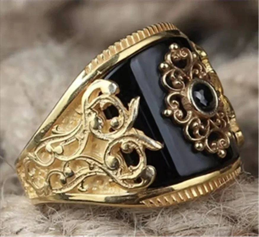 Men's Ornament Vintage Pattern Black Flat Zircon Rings
