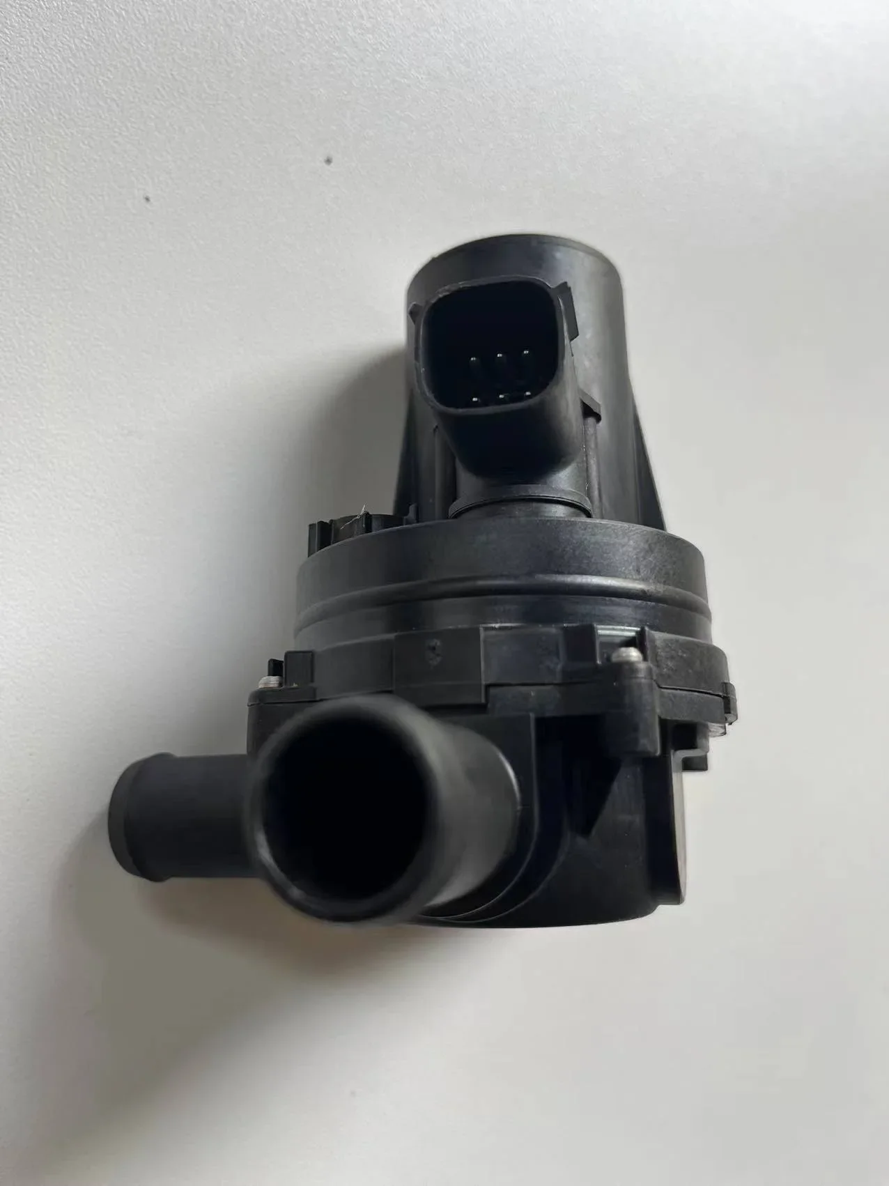 

52014892AC air conditioning control valve without bracket for Dodge RAM pickup 2013-22