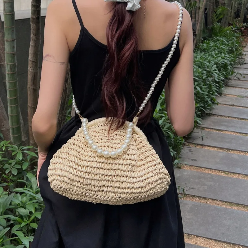 Pearls Chains Shell Straw Bag Beaded Woven Cloud Bags for Women Handbag Paper Rope Beach Shoulder Crossbody Bag Dumpling Tote