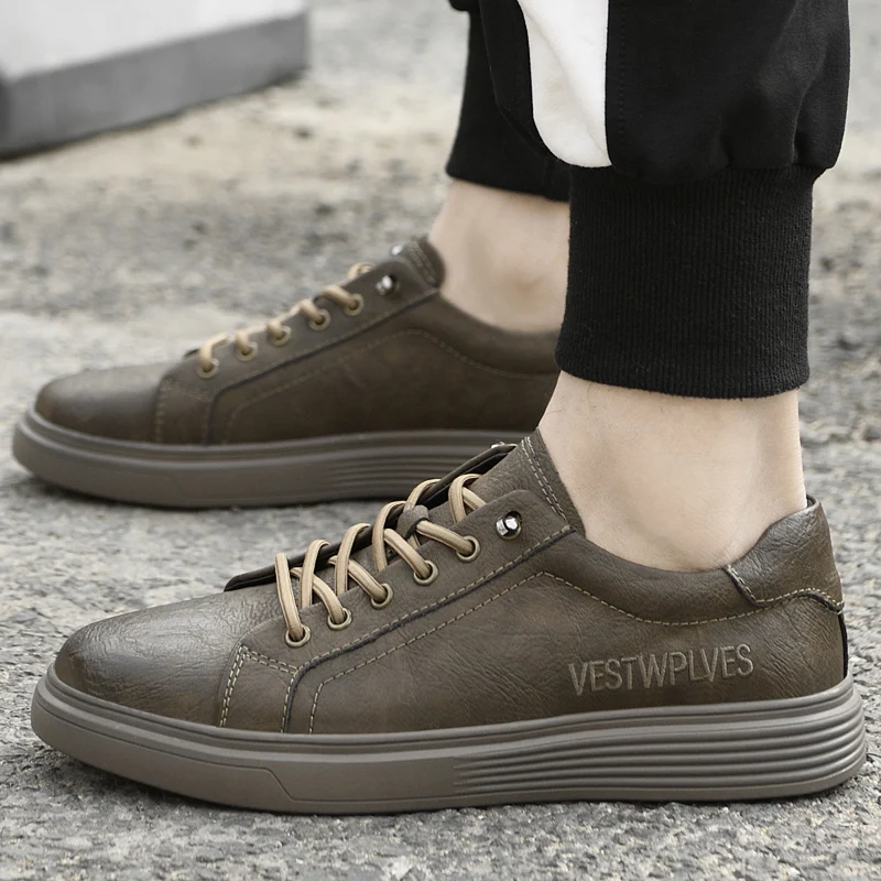 

Fashion Trend Men Sneakers Casual Leather Male Shoes Lightweight Skateboard Footwear Lace-Up Walking Flats Men Vulcanize Shoes