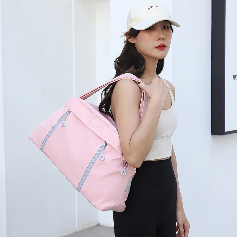 2024 new women Large Capacity For Women Portable Sports And Swimming Men's Fitness Yoga Bag Business Travel Storage Luggage Bag