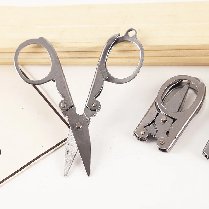 Portable Folding Stainless Steel Scissors Mini Folding Scissors Travel  Scissors Color Silver