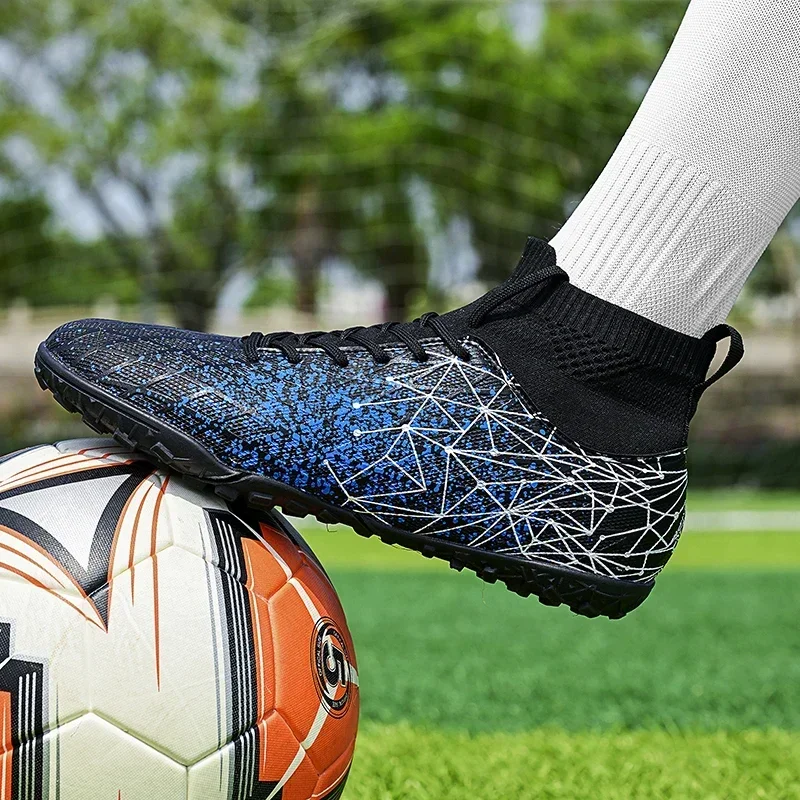 Soccer Shoes Grass Match Sneakers Ultralight Football Boots