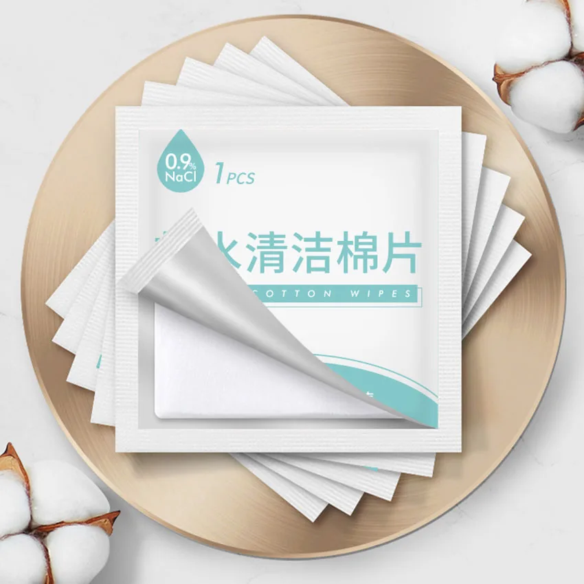 Outdoor Physiological Saline Cotton Pads 100 Pieces for Disinfection Household Wound Care Disposable Skin Cleaning And Care