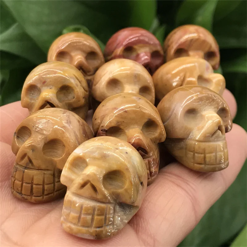 

10pcs Wholesale Natural Crystal Carving 2CM Egg Yolk Small Skull Statue Collection Craft Gift Small Ornament
