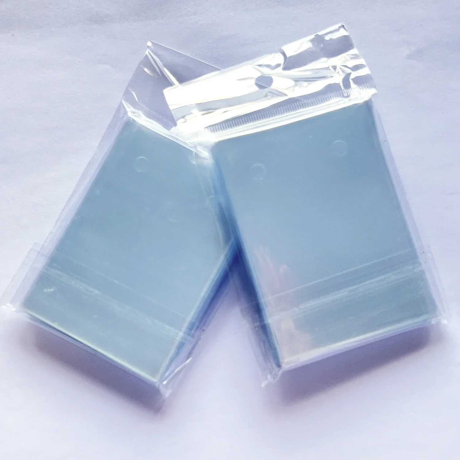 100PC HENWEI 130PT 71X94mm High Quality Clear Card Sleeves Unsealed Sports Card Protector For 64X89mm Size Acid free Cover