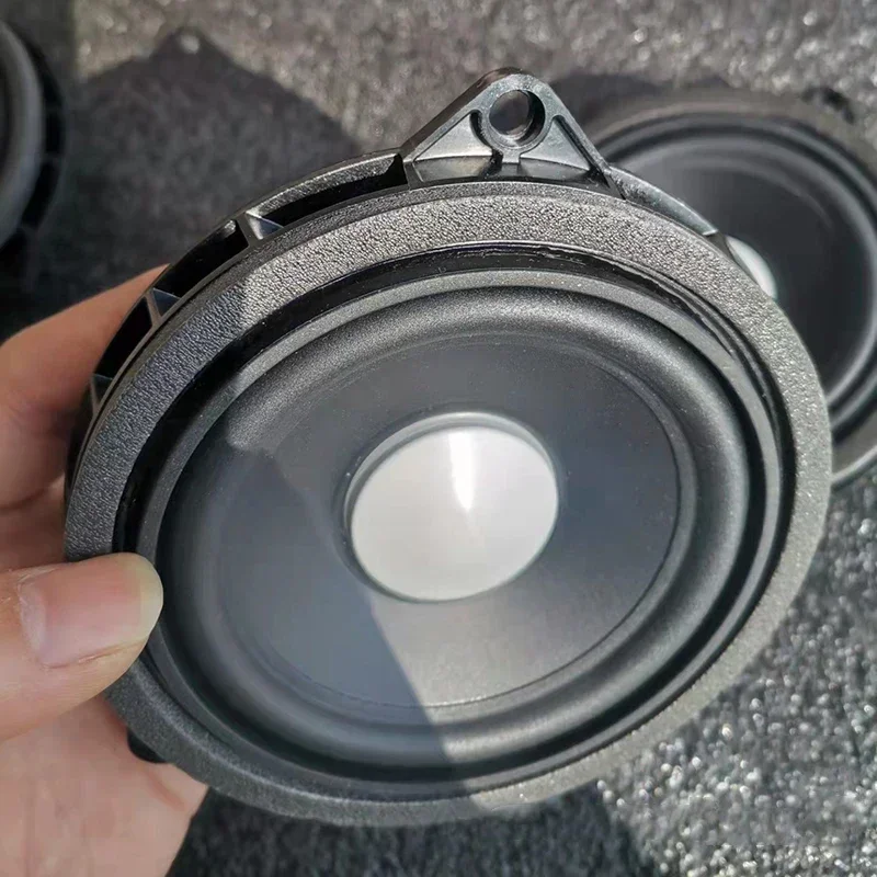 4.5 inch Door Midrange Speaker For BMW F10 F11 F20 F30 F32 F34 F48 G20 G30 E90 1 3 5 7 X1 X2 Series Professional Speaker Horn