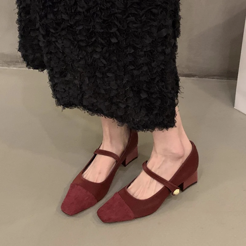 

Туфли женские на высоком квадратном каблуке, с квадратным носком