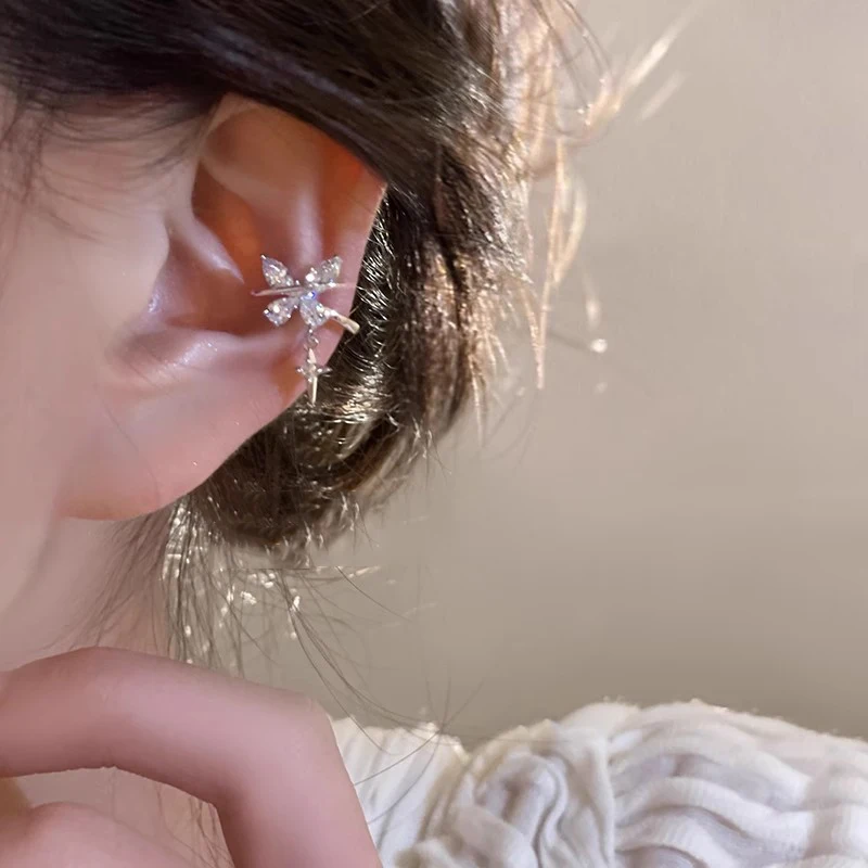 TWINKLE BUTTERFLY RIBBON EARJACKET EARRING★ピアス Amazon.com: Taichell Shining Butterfly Ear Cuffs Zircon