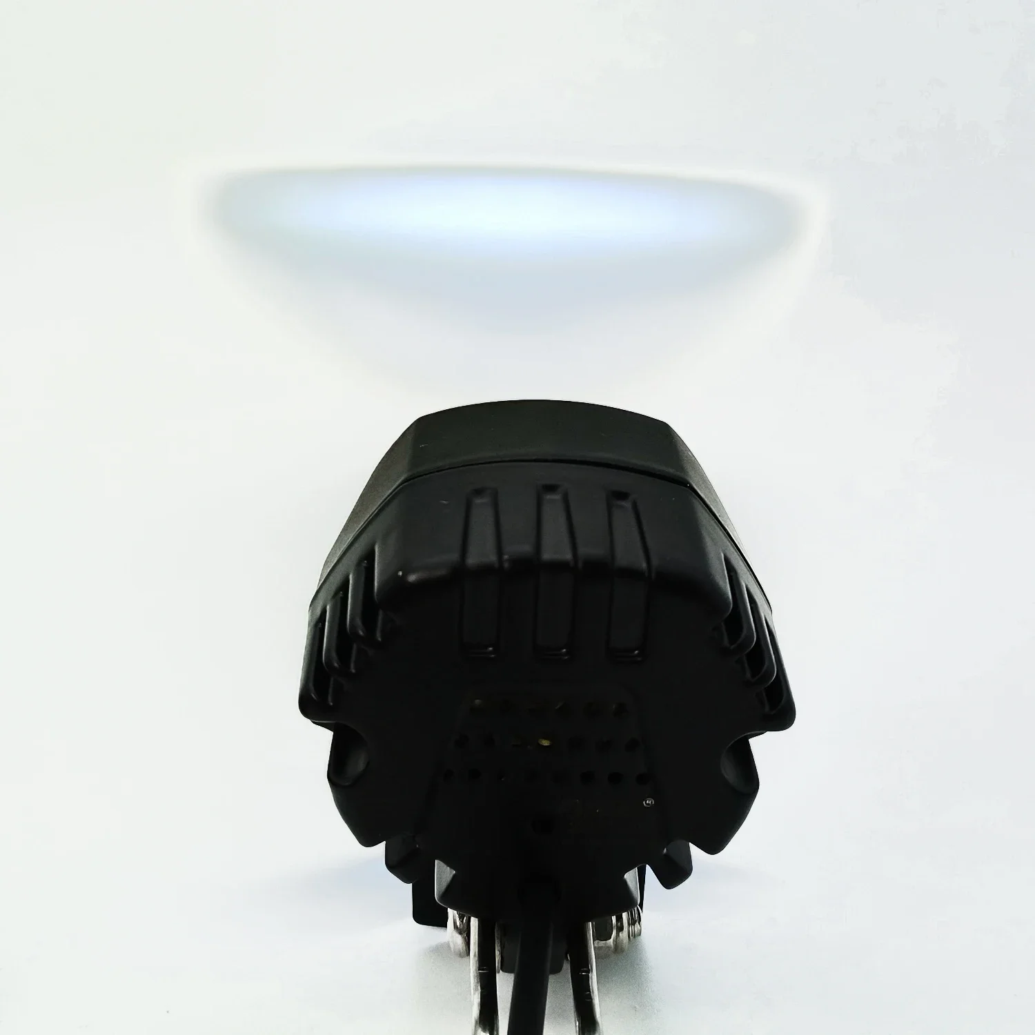 Kit Feu Arrière LED Pour Vélo électrique – 24V-48V – Avec Interrupteur – Éclairage Ebike