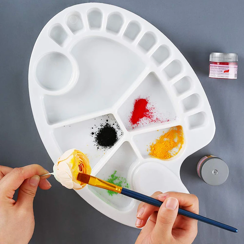 17Wells Plastic Paint Tray Palette Oval Shape Non-Stick Easy Clean Artist Paint Mixing Tray Palette for Kid Adult Artist Student