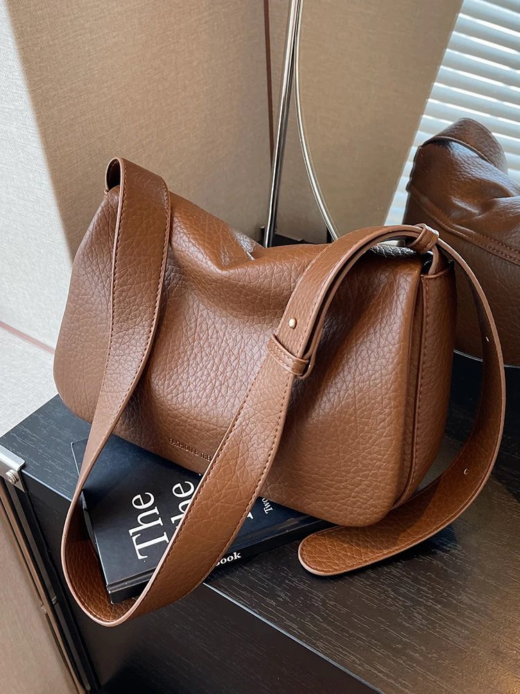 

Korean Style Autumn Winter Versatile Messenger Bag For Women Fashion Simple Underarm Pack Pu Leather Single Shoulder Bags