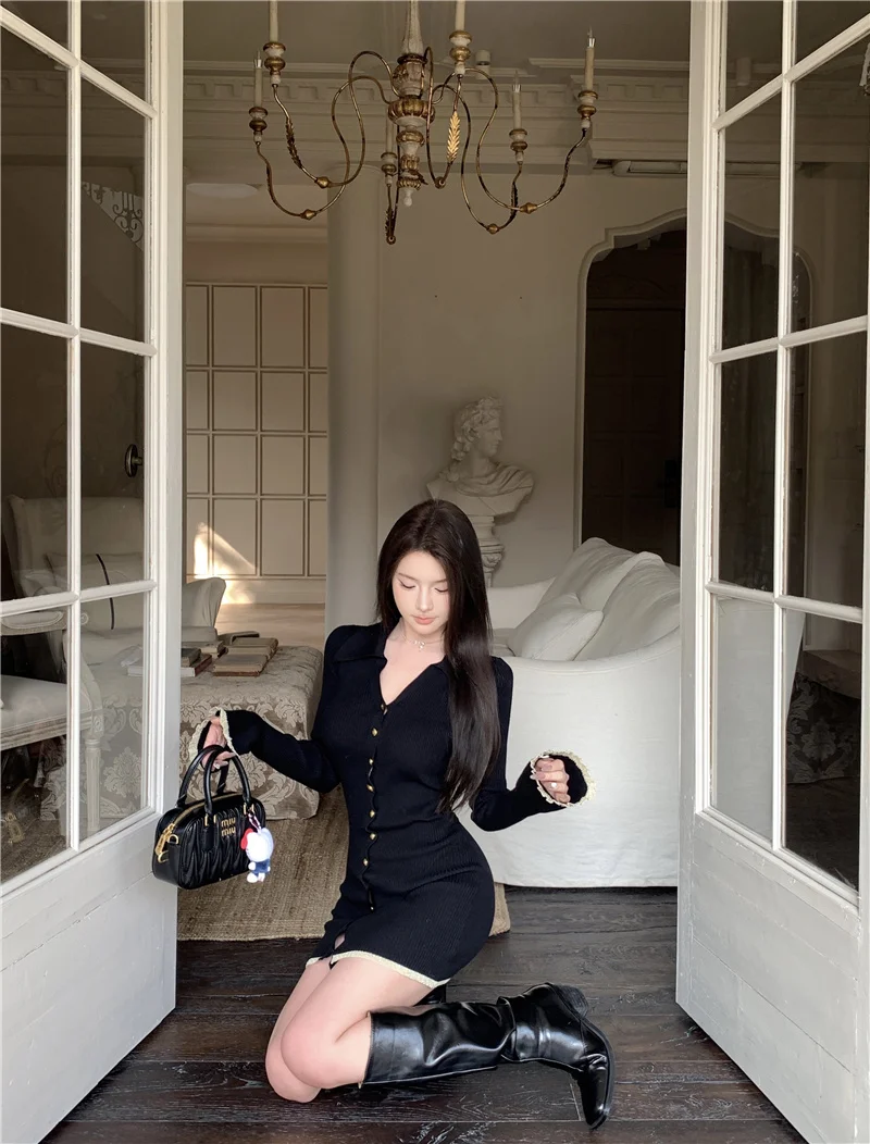 Elegant Knitted Mini Dresses for Women V-neck Flare Sleeve Bodycon Slim Party Dress Korean Fashion New Short Vestidos Mujer