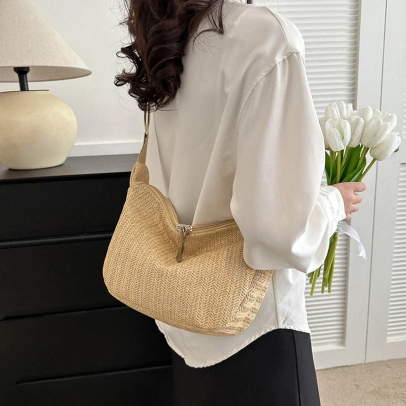 

Large Capacity Satchel Bag for Girl Women Vintage Straw Crossbody Bag Handwoven Shoulder Bag Female Casual Messenger Bag