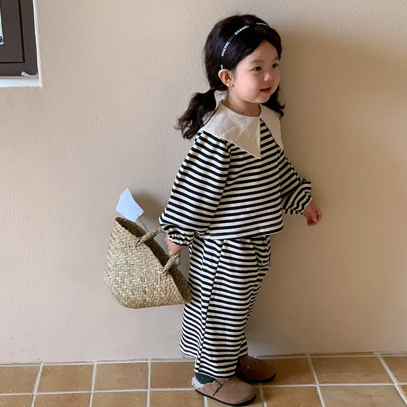 Set di abbigliamento per bambini Top a righe con risvolto grande e pantaloni a gamba larga Set da 2 pezzi Set di vestiti per bambina vestiti per bambina
