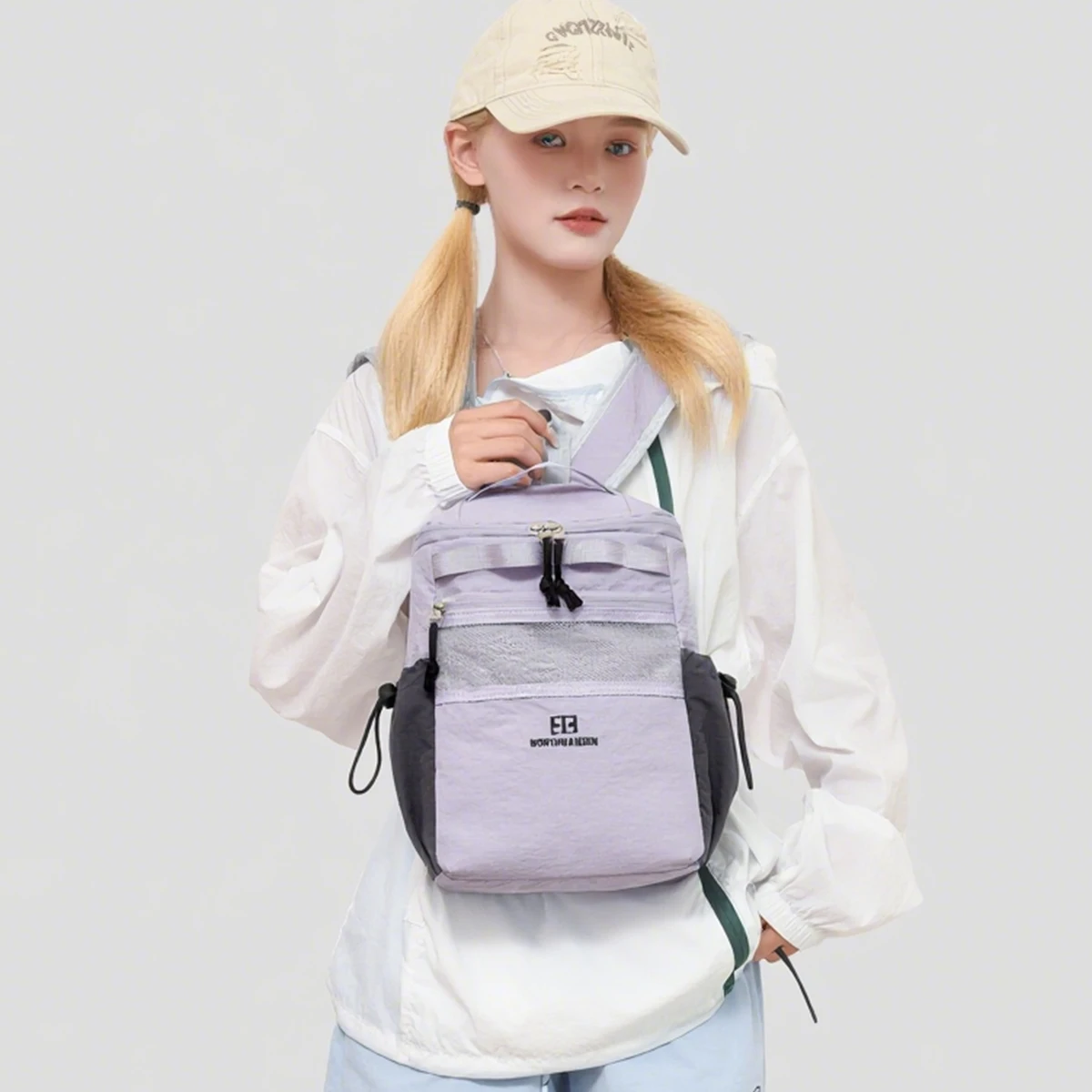 Outdoor Travel Small Backpack for Women 2025 New Lightweight Travel Hiking Bag Waterproof Backpack Ultra-Light Hiking Travel Shopping Camping