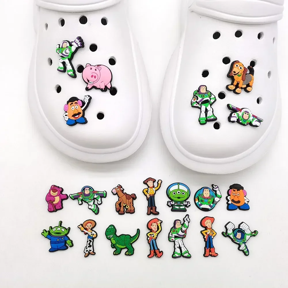 Shoe Charms MINISO 20PCS disney Shoe Charms For Clogs Dog Cat Frog Sandals decorations