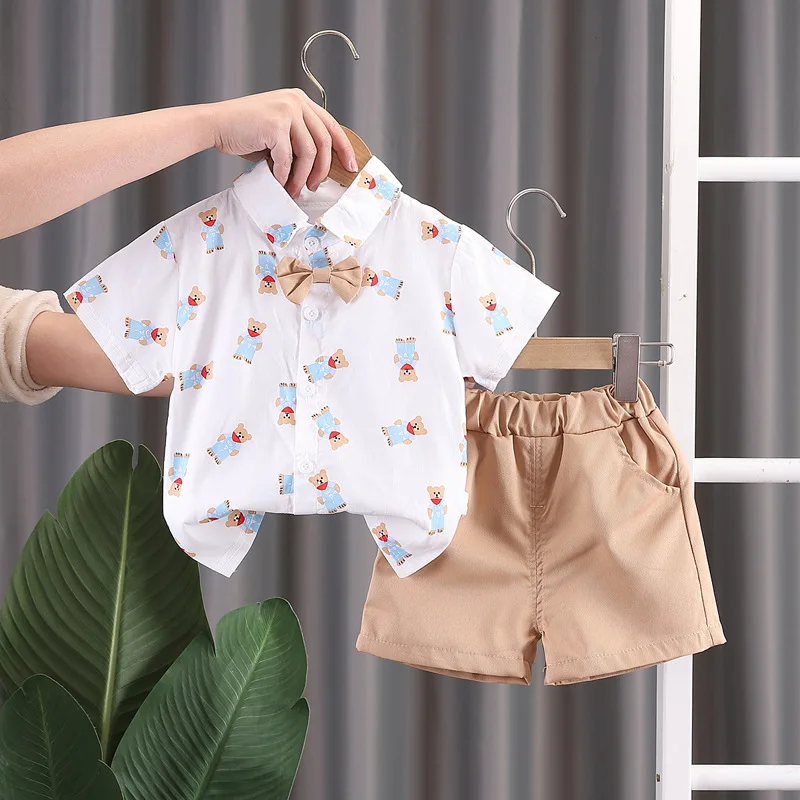 

Baby Boy Summer Clothes Cartoon Print Short Sleeve Shirts Shorts Two Piece Tracksuit for Kids Boys Designer Suits Outfits Set