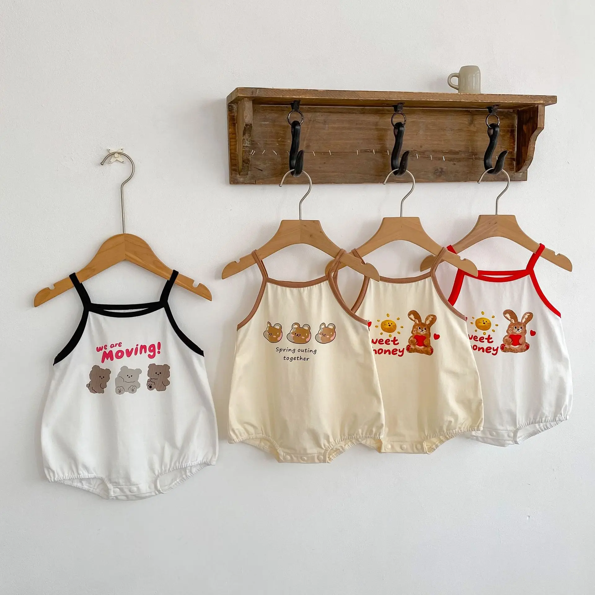 

Summer Baby Boys Sleeveless Sling Bodysuit Cute Cartoon Bear Print Newborn Infant Girls Cotton Jumpsuit Korean Baby Clothes