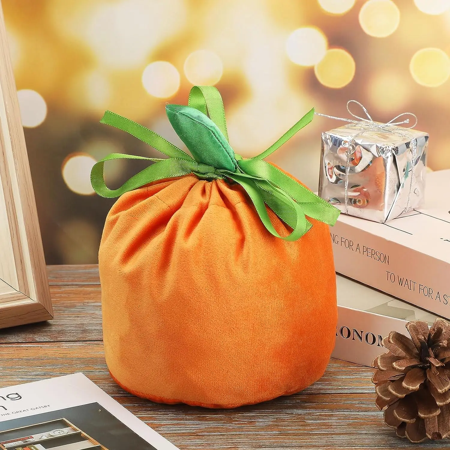 

20Pcs Halloween Pumpkin Candy Bag Velvet Soft Plush Trick or Treat Bucket Witth Drawstring Goodie Gift Boxes Party Decor Orange