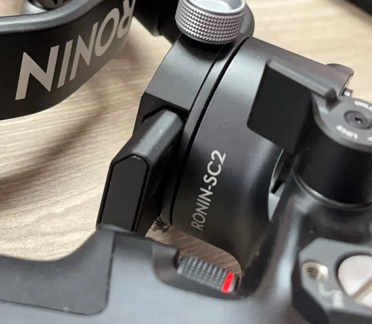 Almost New Handheld Gimbal Stabilizer Professional Version for DJI Ronin RSC 2