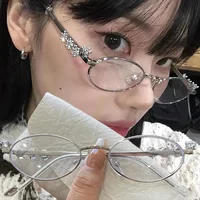 Fashion Small Square Glasses Frame for Women Metal Anti-blue Bayonetta Glasses Japanese Men Retro Trendy Reading Y2K Eyeglasses 1