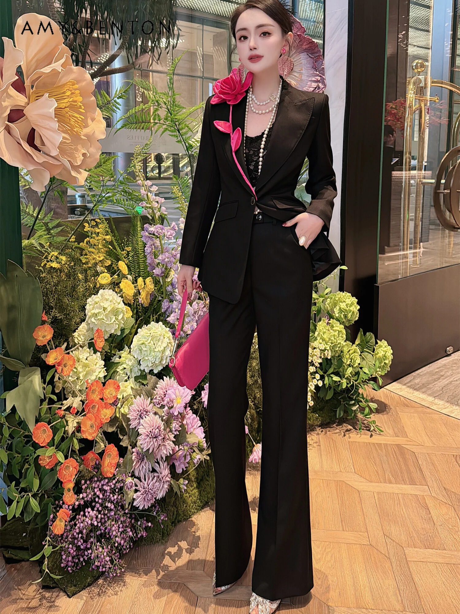 

High-End Fashion Black Business Outfits Women Elegant Three-Dimensional Flower Blazer Bell-Bottom Pants Graceful Two Piece Sets