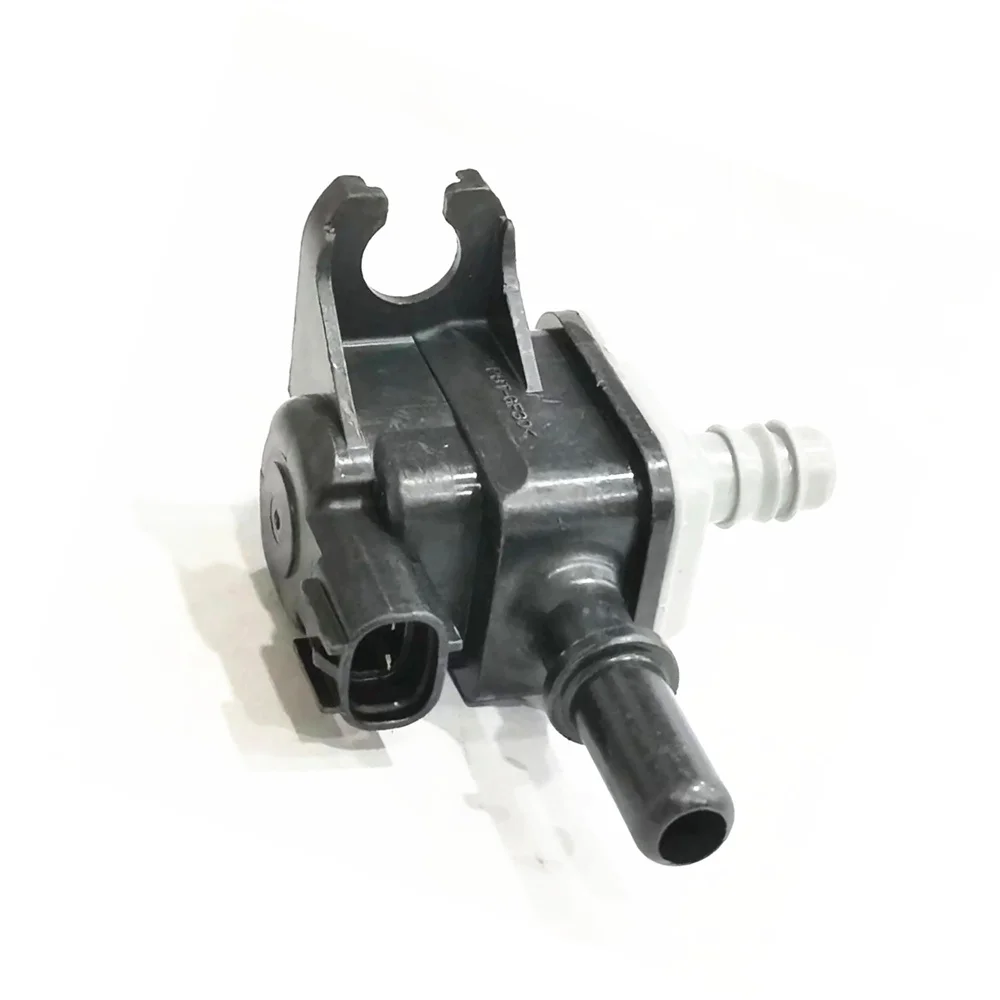 Auto Canister Purge Control Solenoid Valve Vacuum 31321694 55354158 5860854 09158200 9158200 For Volvo S60 2.5L V40 2.0L l4 GAS