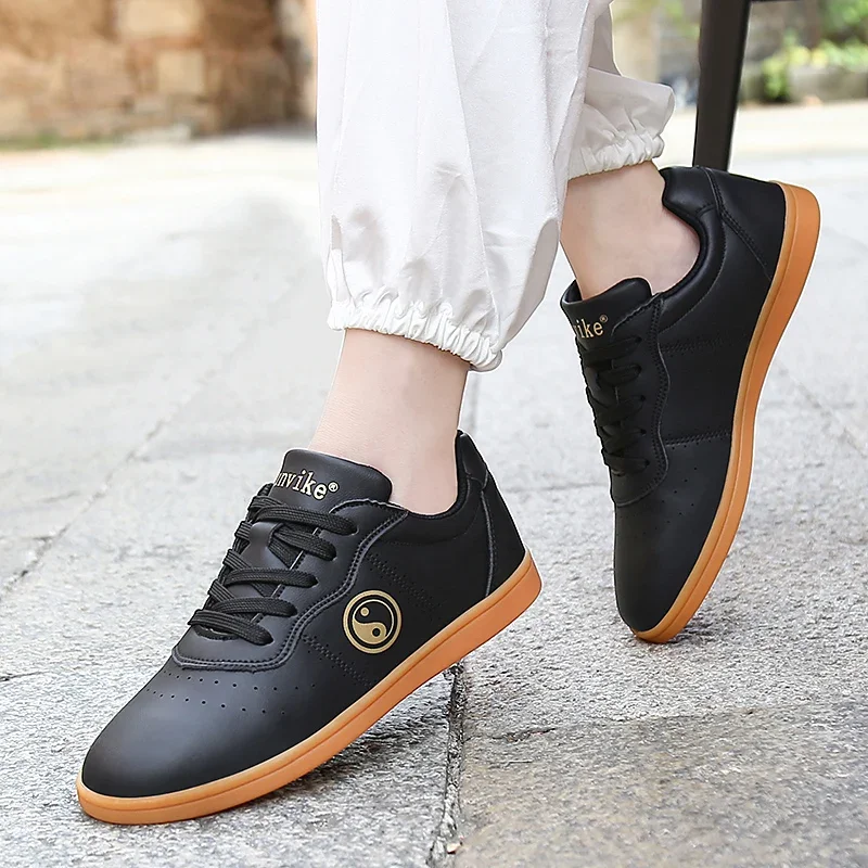Four Seasons High Quality Train Tai Chi Shoes Women Lightweight Fitness Casual Sneakers Men Non-Slip Kung Fu Martial Arts Shoes