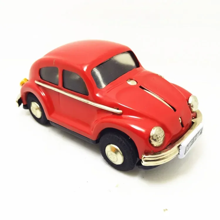 Adult Collection Retro Wind up toy Metal Tin The Beetle car Mechanical toy Clockwork figures model kids gift