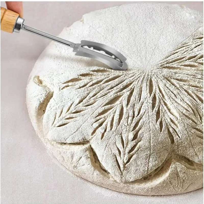 Bread Lame with 5 Blades Bakers Lame Slashing Tool Dough Making Slasher Baking Sour Bread Starter Jar Scoring Knife Razor Cutter baking tool,baking accessories
