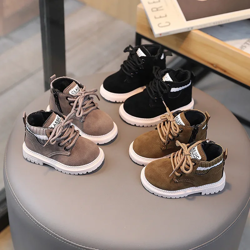 Kids Fashion Ankle Boots Soft Sole Non-Slip Unisex Leather Casual Short Boots for Boys and Girls Zipper 2025 New Autumn Winter