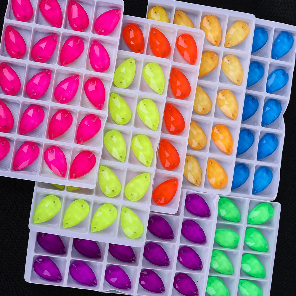 Pulsante In Finto Diamante - Italia