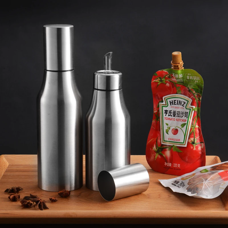 Stainless Steel Oil Bottle Practical Seasoning Juice Storage Pot Dust-proof Leakproof Oil Pot Kitchen Condiment Bottle Supplies