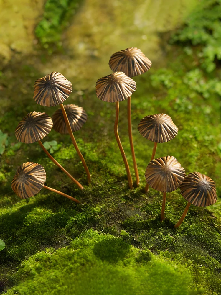 1/5/6/8/10 Stück: Retro-Pilz-Gartenstecker aus Metall, perfekt für die Frühlingsdekoration im Freien und als lustige Dekoration für Ihren Garten – Detail 10