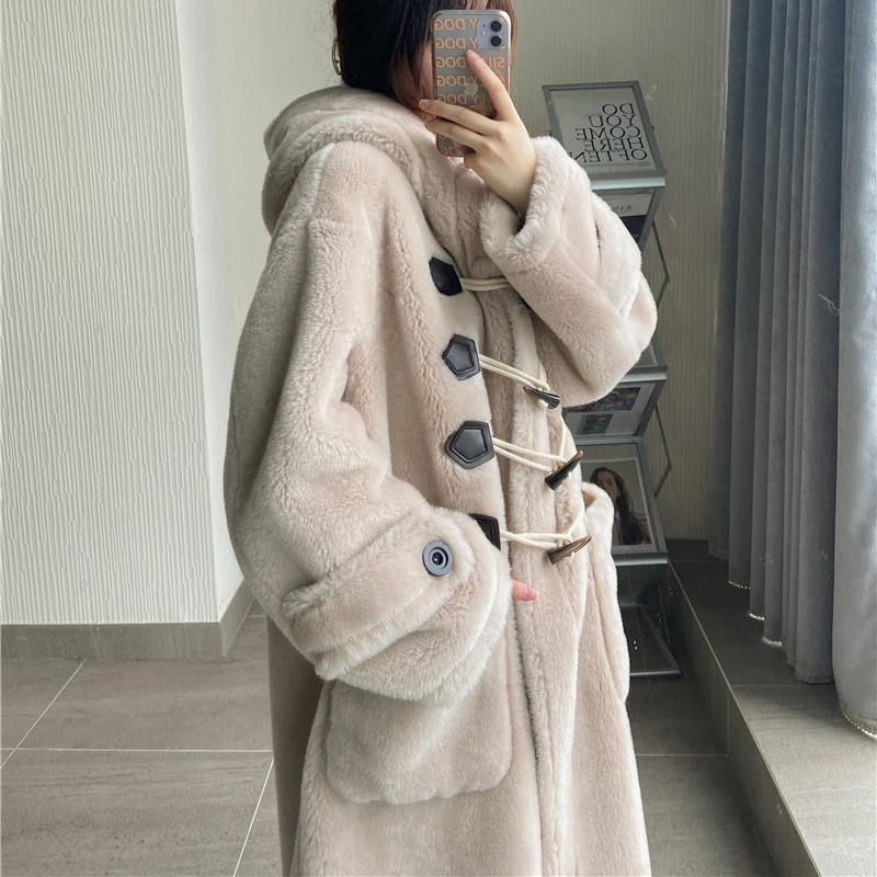 

RosEvans Big Size New Horn Buckle Real Wool Sheep Shearling Warm Women Coat Long Thick Grain Fur Hooded Fashion Jacket Winter