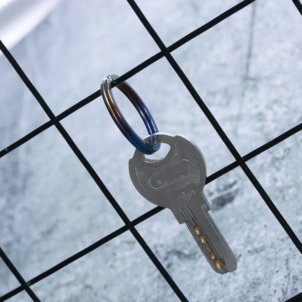 Description Picture 4 of item10~32mm Titanium Alloy Key Ring EDC Outdoor Small Tool Blue Key Ring Accessories