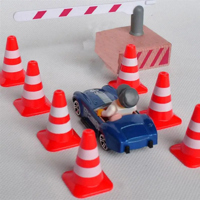 Plastic Construction Toys Kids Construction Toys Kids Pretend Play Set 35Pcs Mini Traffic Road Cones Plastic Simulation Roadblock Signs Micro Road Parking Signs Toy for Kids Rc Car Model Parts