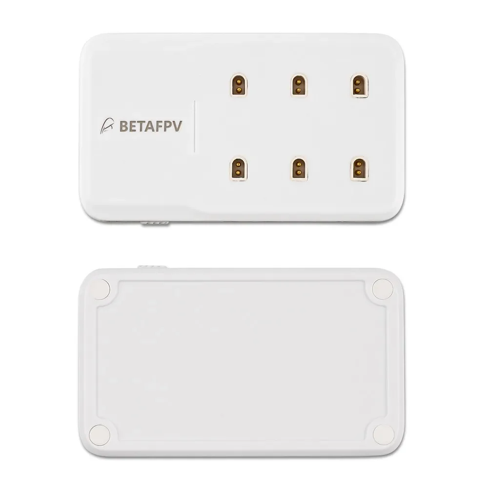 Chargeur 6 ports 1S allumé avec LED indiquant la charge des batteries drone FPV