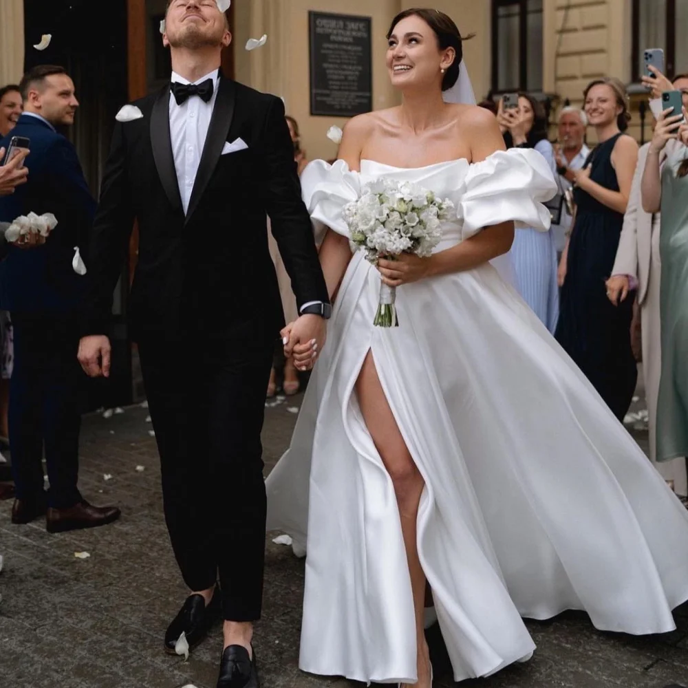 Женское свадебное платье до пола