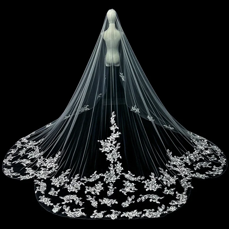 

Fashion Long Wedding Veils for Bride Lace Appliques Wedding Accessories 3.5 Meters Cathedral Length Bridal Veil with Comb