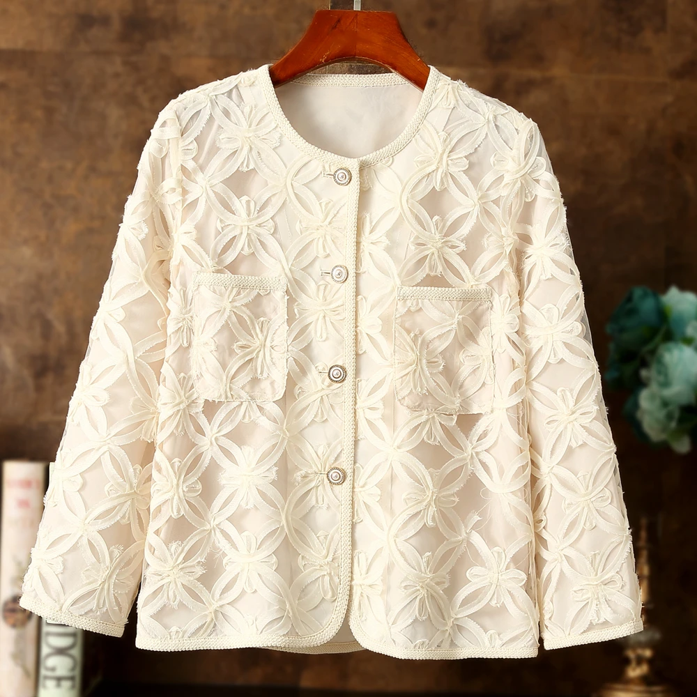 

New Spring and Autumn Chiffon 3D Tied Flower Small Fragrance Round Neck Small Age Reducing Sequin Embroidered Short Coat