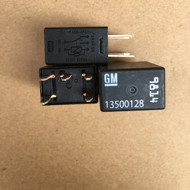 

（Brand-new）1pcs/lot 100% original genuine relay:GM 13500128 13500128 5pins