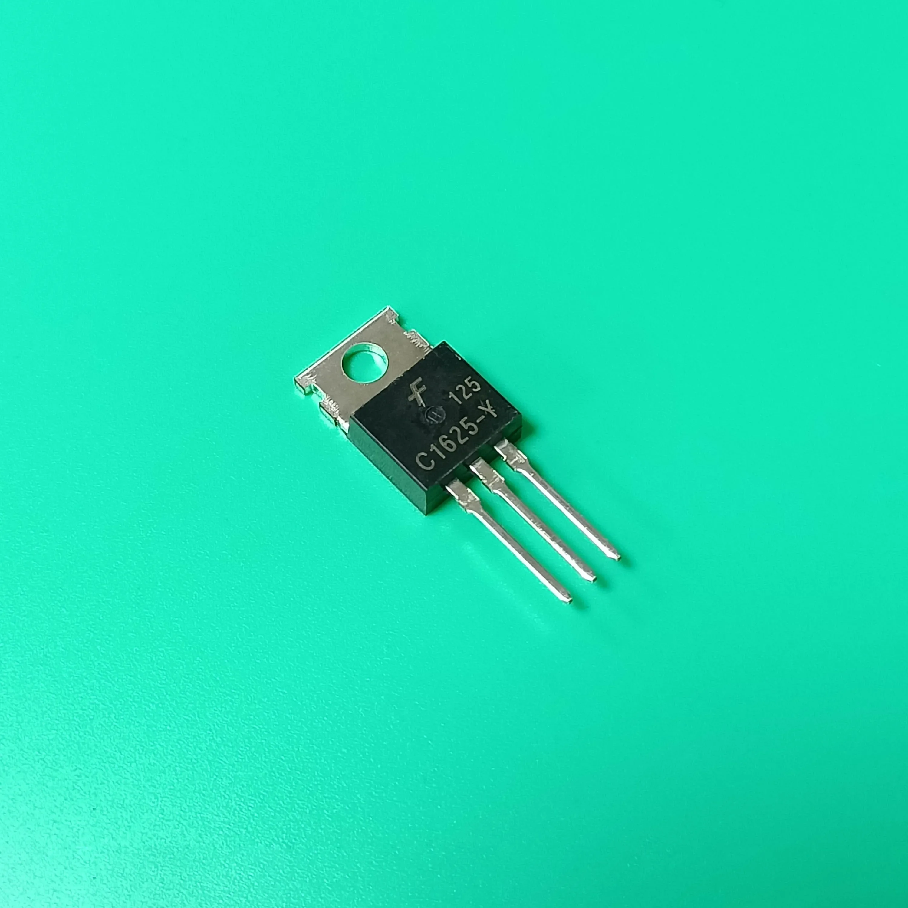 5pcs/lot 2SC1625-Y TO-220 2S C1625-Y Silicon NPN Power Transistors 2SC1625Y ZS C1625Y 1625Y 2SC 1625-Y 2 SC1625-Y
