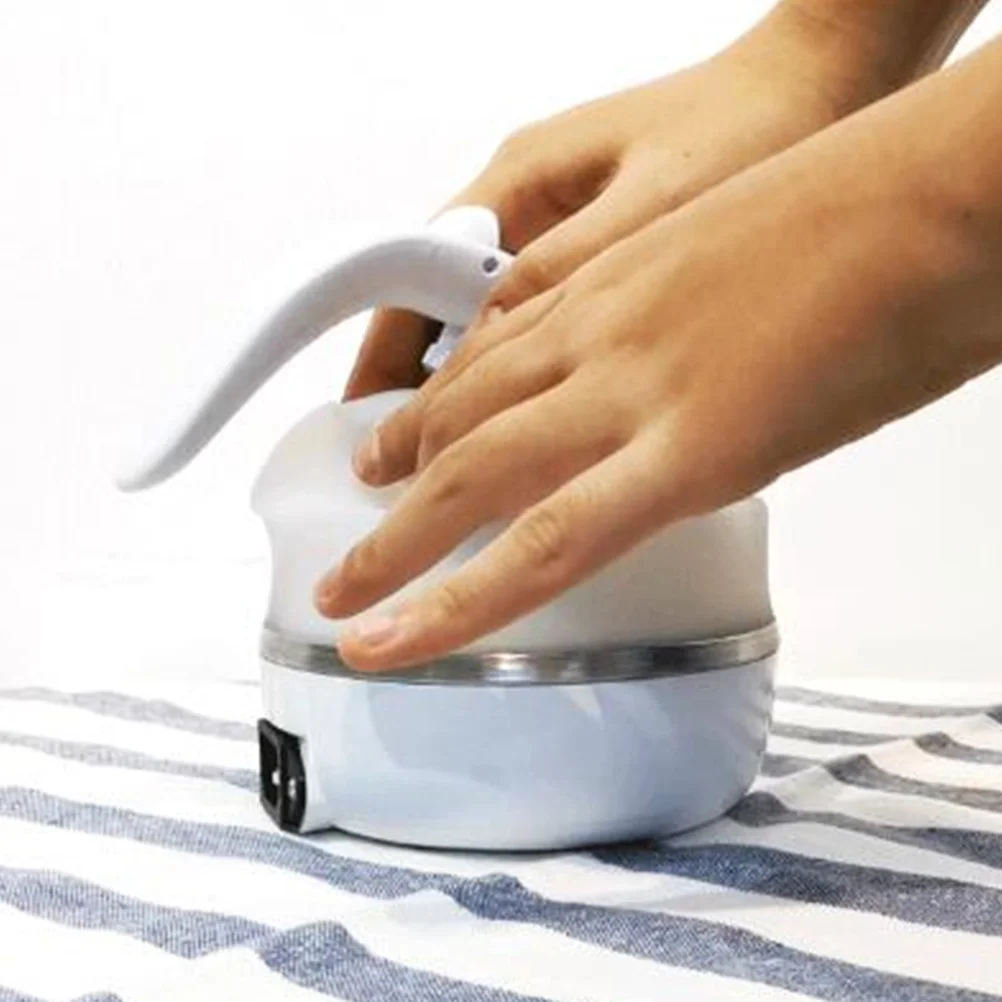 

600ml 800W 220V Plastic Folding Electric Kettle Multifunctional Travel Accessory for Home Outdoor Camping Hiking (White, EU