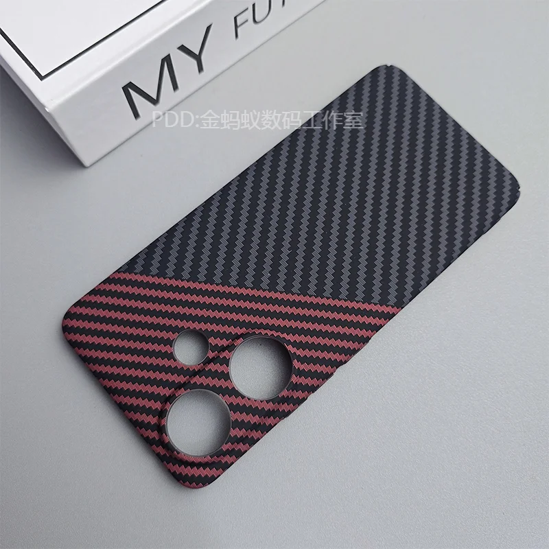 Sleek Carbon Fiber Matte Hard Cover - Ultra Thin, Shockproof Protection