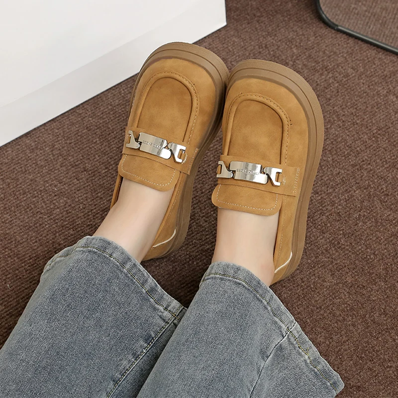 

Лоферы женские замшевые на платформе, прогулочная повседневная обувь, модные спортивные, удобные брендовые, весна 2024