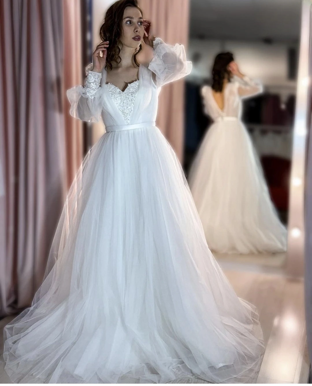 

Vestido de Novia Elegant Tulle Wedding Dress 2024 Long Sleeve V-Neck Lace Appliques Bridal Gowns Backless Tulle Organza 2024