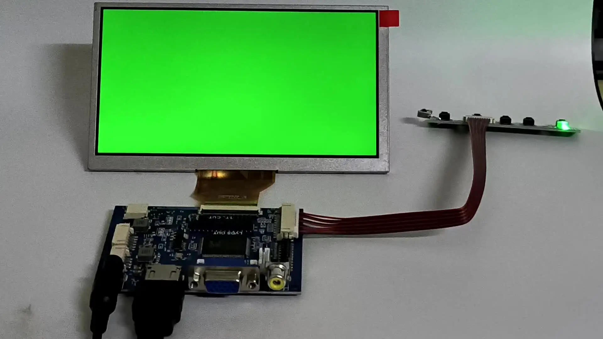 QCKRTAU Controller-Board Kit Für 27-Zoll LCD LM270WQ1 – HDMI+VGA, 2560x1440, Inkl. LED-Treiber & Kabel